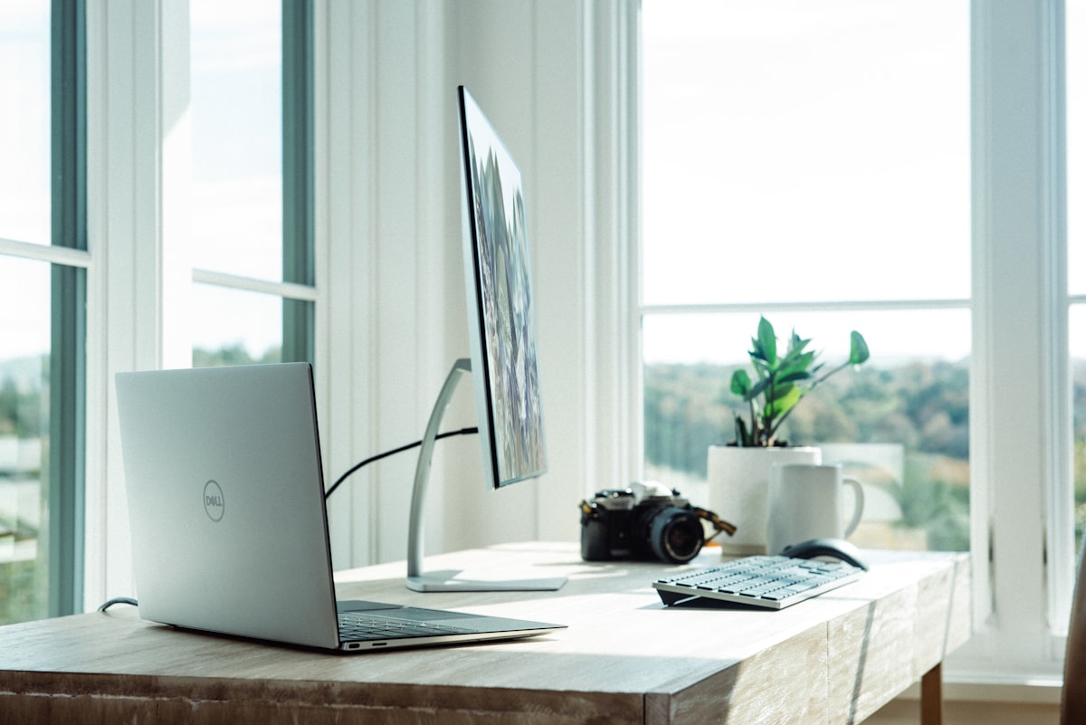KuiqDesk